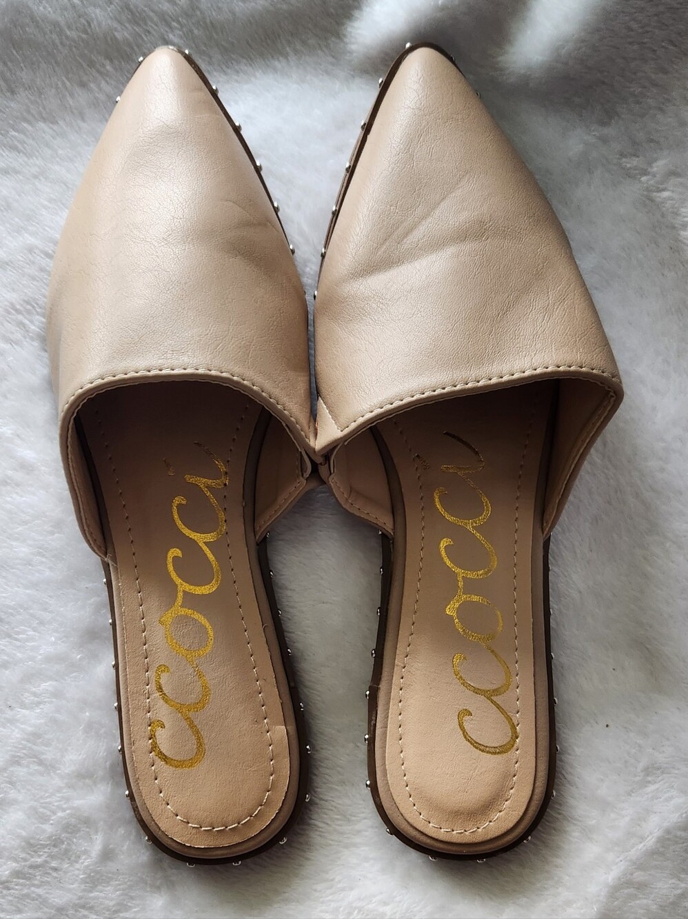 Coccoli Nude/Tan Pointed V-Cut Slip-On Mules
